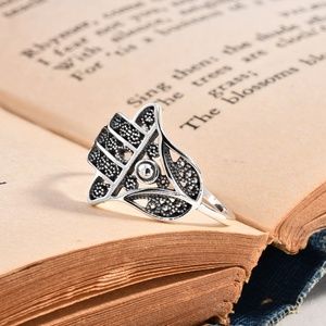 Sterling Hamsa Hand Ring